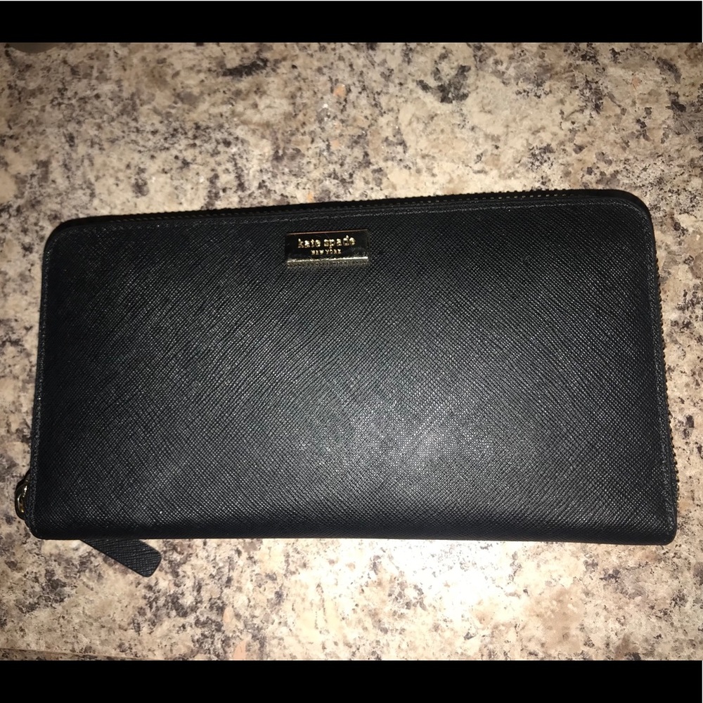 Kate spade Neda Black wallet